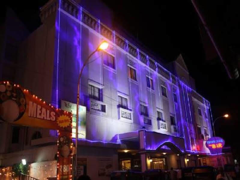 Oyo Palette - Hotel Victoria Chennai Exterior photo